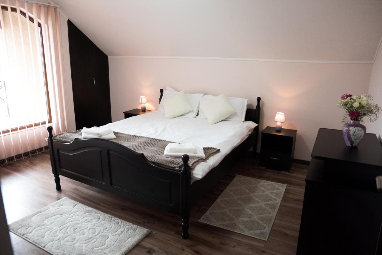Step Inn Алба-Юлия Экстерьер фото